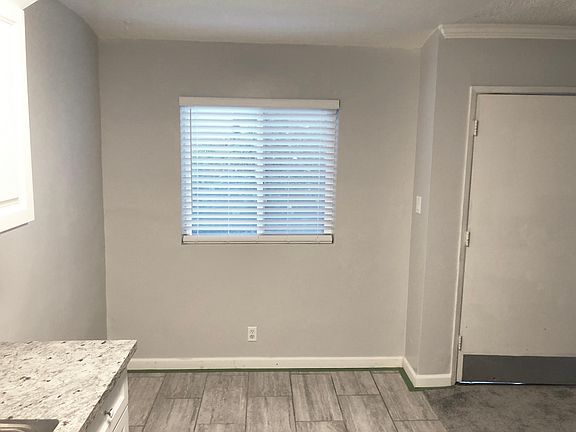 5th image of 113 N Alhambra Ave APT A
