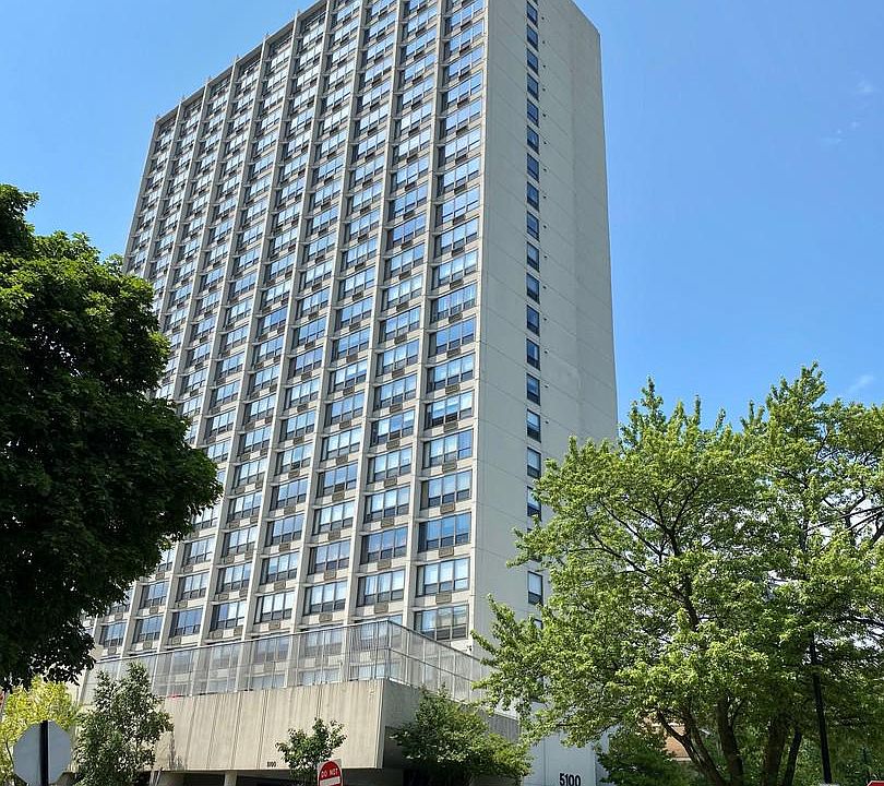 1st image of 5100 N Marine Dr APT 15C