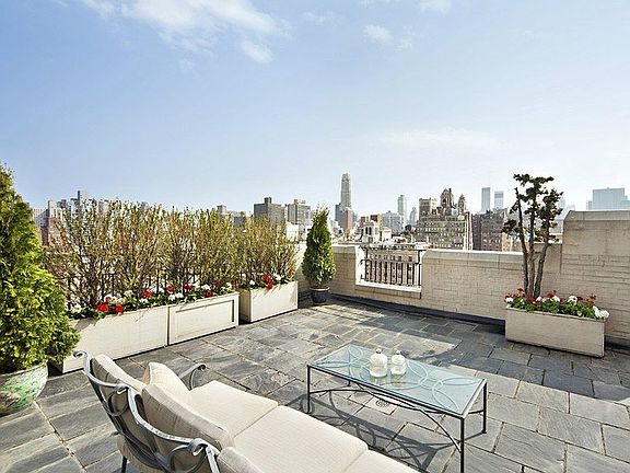 2nd image of 35 E 76th St APT 1907-09