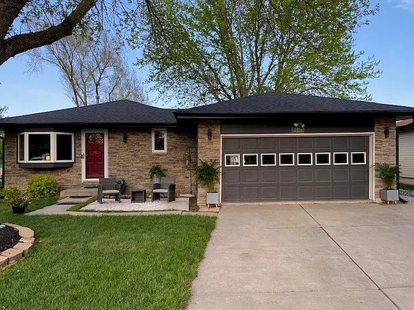 2400 SW 18th St, Lincoln, NE 68522