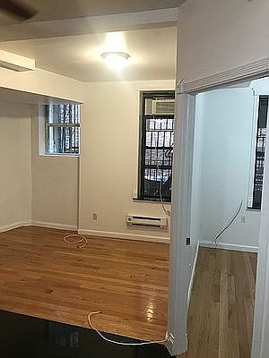 4th image of 3 Doyers St APT 2B