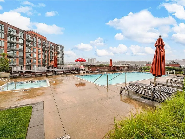 1125 Maxwell Ln #Penthouse 1221 — Photo 28