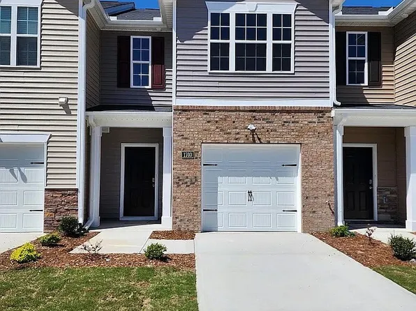 1703 Gracie Ln, Carthage, NC 28327