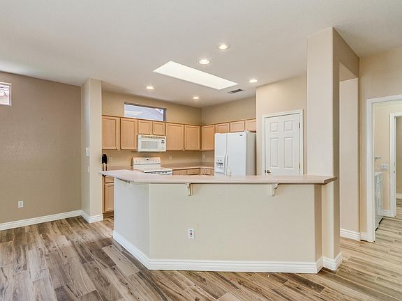 2nd image of 15344 W Echo Canyon Dr