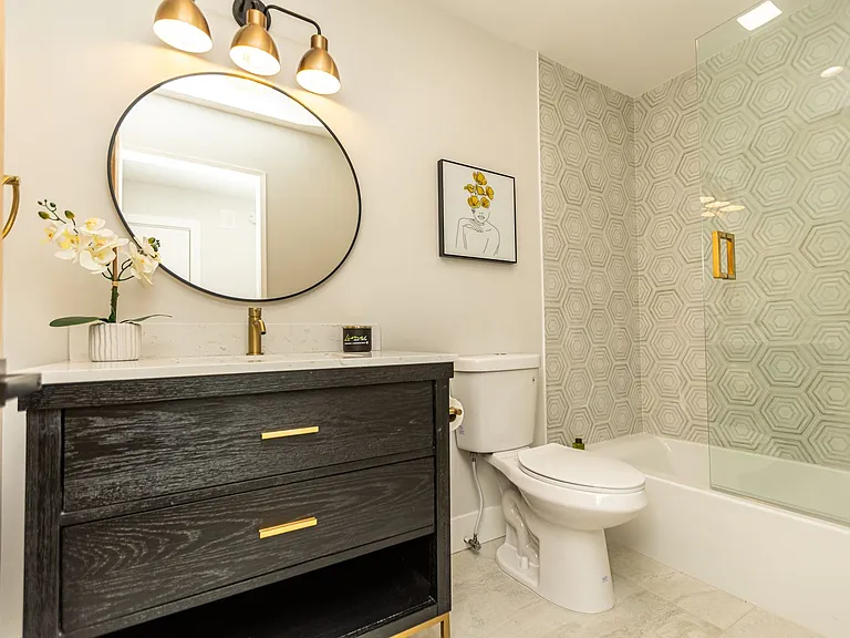 319 Heliotrope Ave — Photo 12