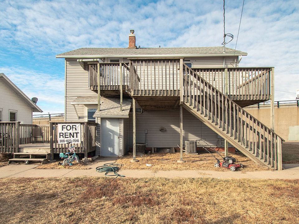 1st image of 1823 2nd Ave
