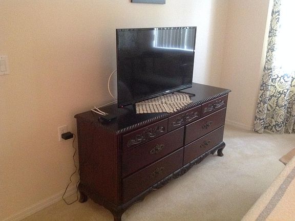 4th image of 3976 Bishopwood Ct E #5
