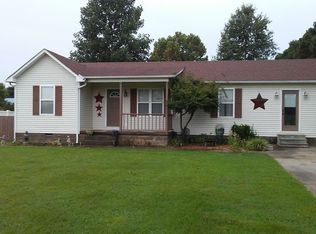 768 Tom Dr, Mayfield, KY 42066