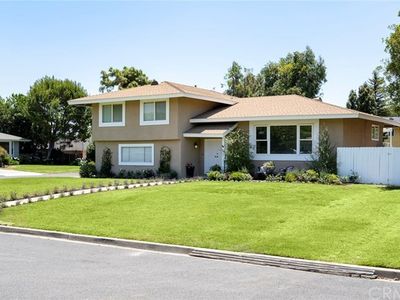 1302 Landfair Cir, Santa Ana, CA, 92705