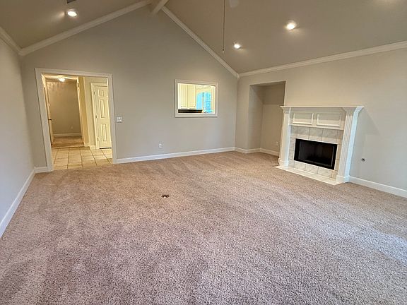 2nd image of 300 Pecan Village Cir #300