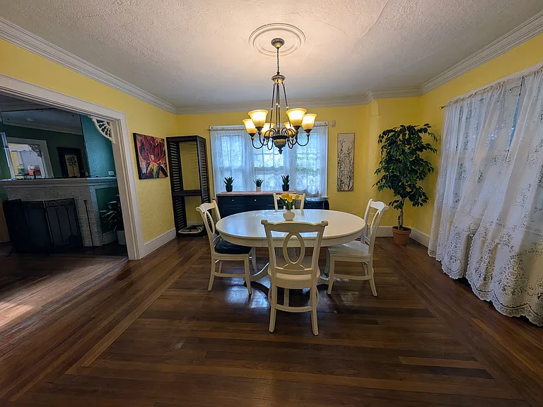 1 Agate Ave — Photo 7