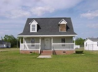 2229 Popes Crossing Rd, Lumberton, NC 28358