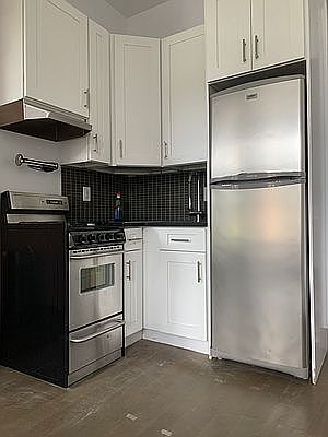 4th image of 200 Columbia St APT 2A