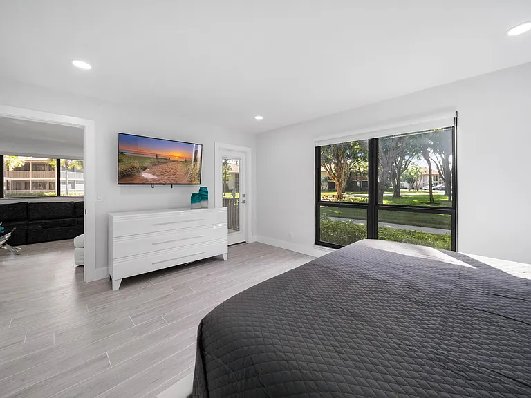 505 Brackenwood Pl — Photo 10