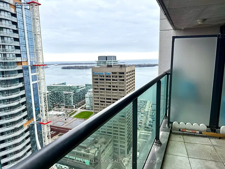 16 Yonge St #3803 — Photo 30
