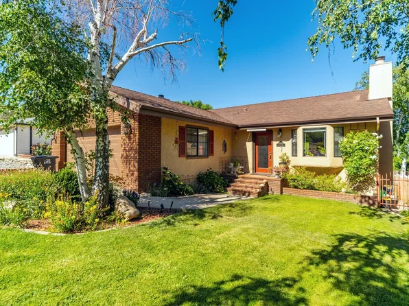 42602 Coolcrest Dr, Lake Hughes, CA 93532