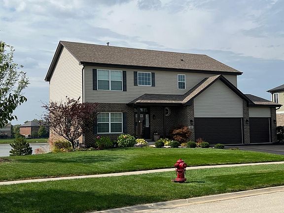 4th image of 859 Somerset Ct