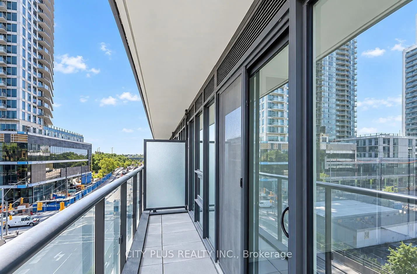 2 bed, $2,600 — Photo 4