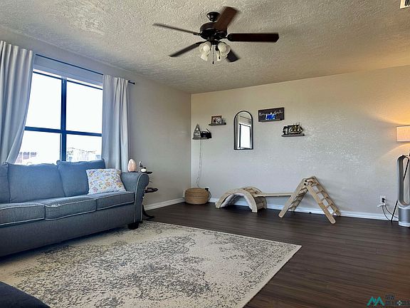 4th image of 2228 S Roosevelt Rd S #6