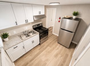 2610 E 23rd St APT 2W, Kansas City, MO 64127