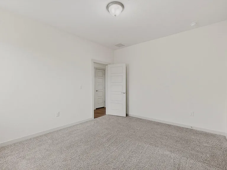 13712 Clerk St — Photo 18