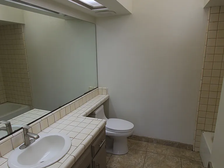 4209 Ryder Ln — Photo 9