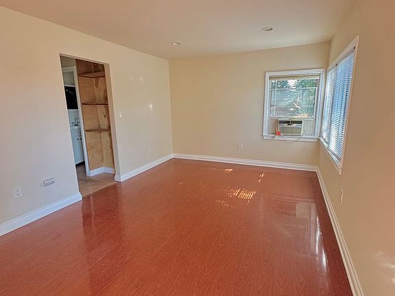 5th image of 1964 N Gower St #0