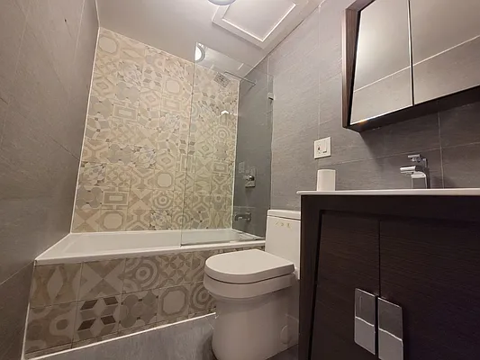 Rented by Doorway NYC, LLC | media 25