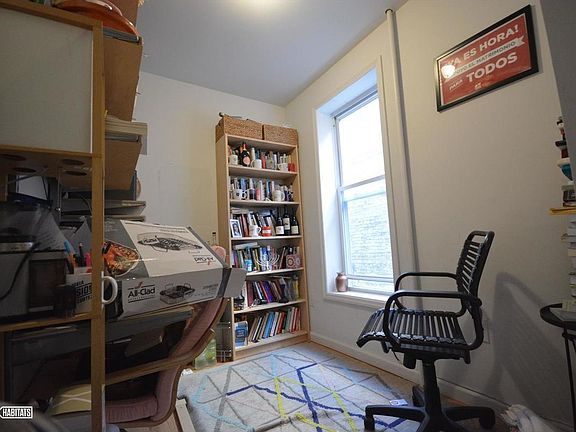 5th image of 429 Lincoln Pl APT B3