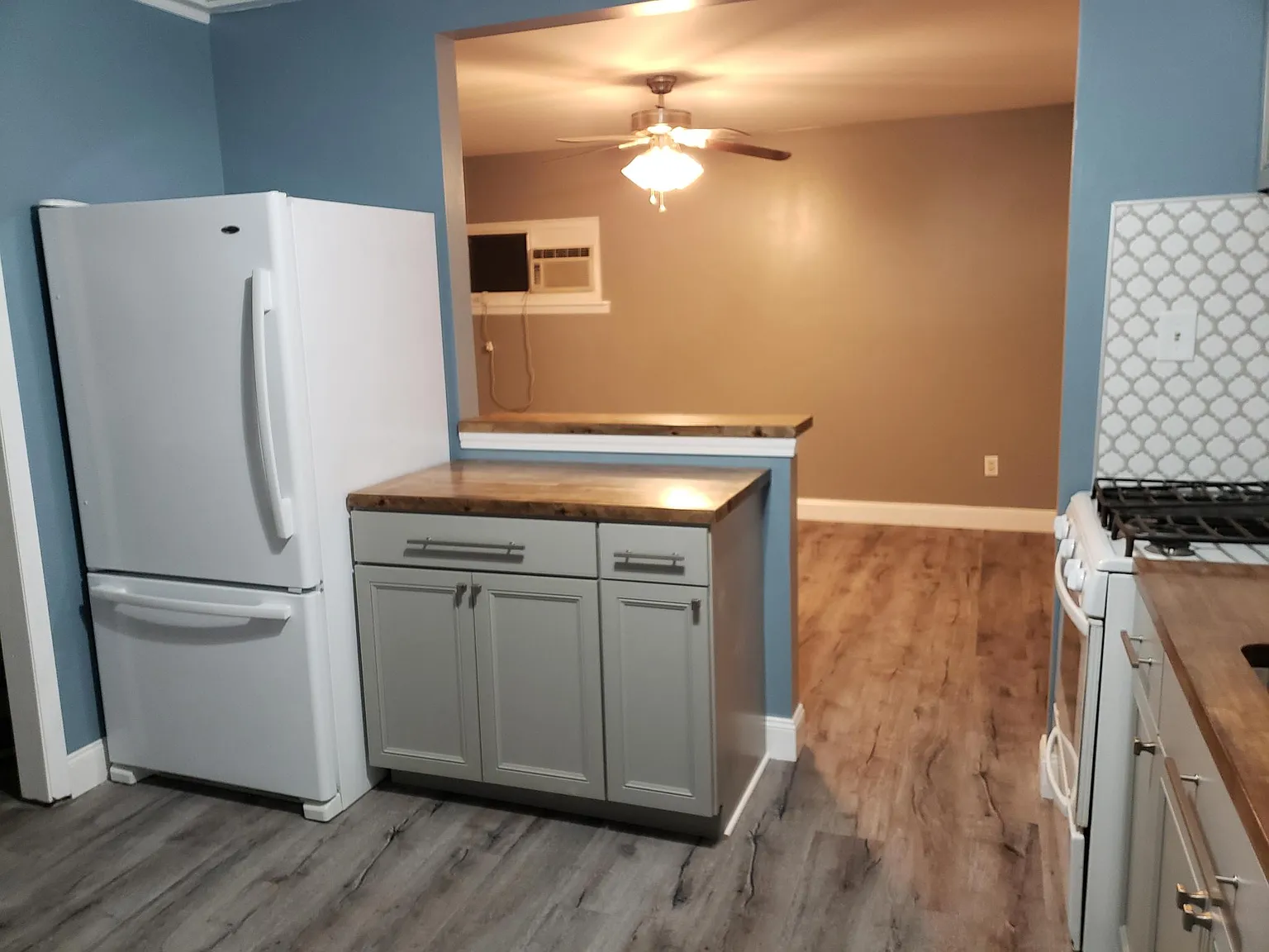 2 bed, 780 sqft, $1,385 — Photo 3