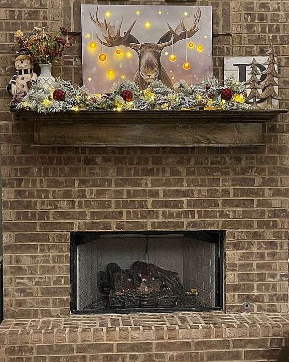 1st image of 1103 Red Oak Ln