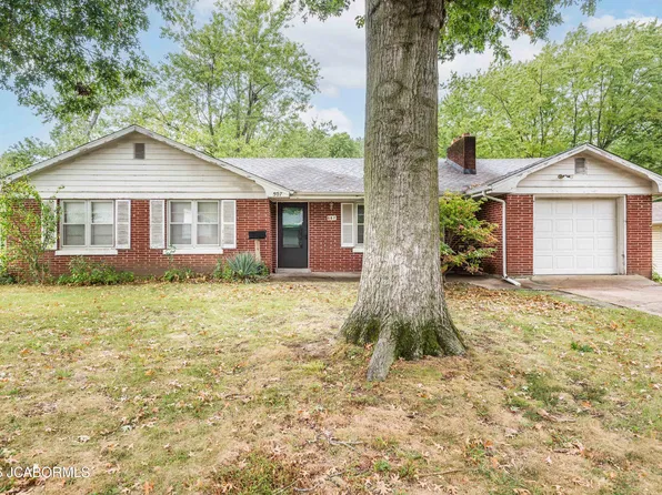 507 Castle Dr, Jefferson City, MO 65109
