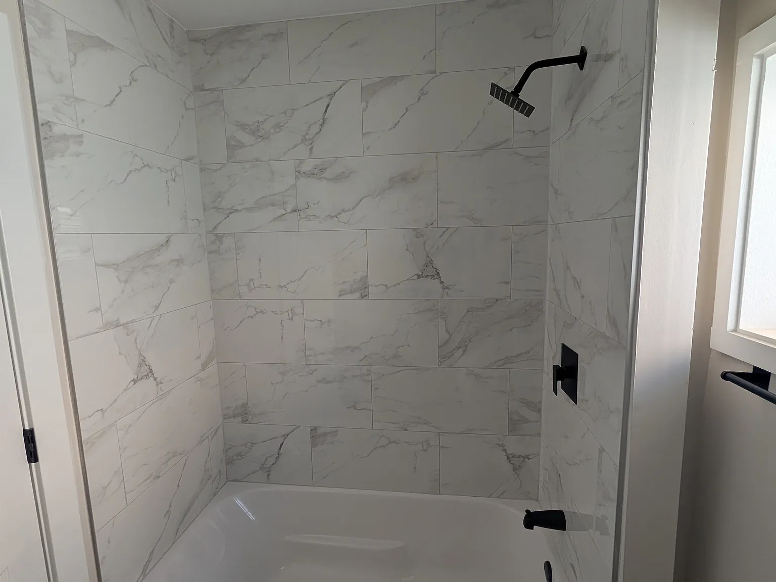 3 bed, 850 sqft, $1,550 — Photo 4