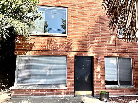 4th image of 2232 Franklin Ave E APT 101