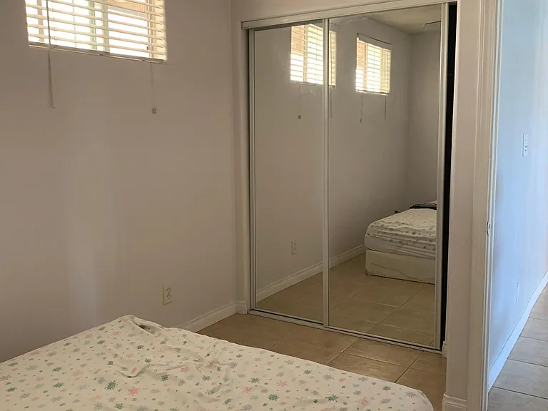 11464 1/2 Iris Ave — Photo 6