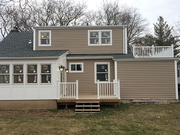 2nd image of 128 Ackley Ave