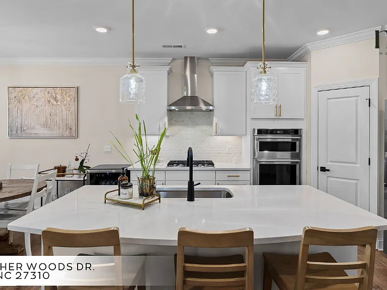 4660 Thatcher Woods Dr — Photo 12