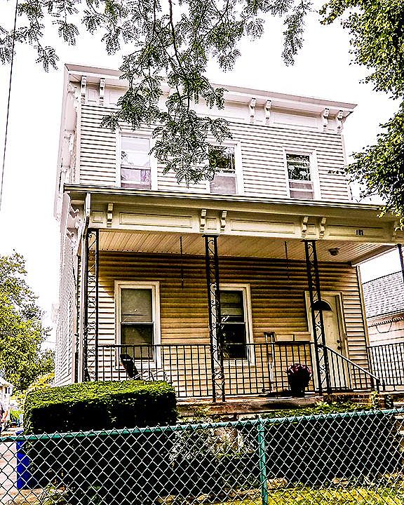 2nd image of 187 Terrace St #1
