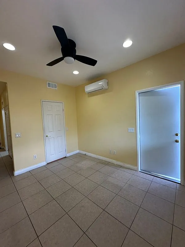 1 bed, 1.0 bath, 400 sqft, $1,650 — Photo 3