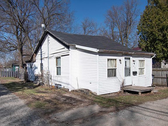 2nd image of 109 E Factory St