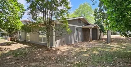 146 Summerview Dr Photo 1
