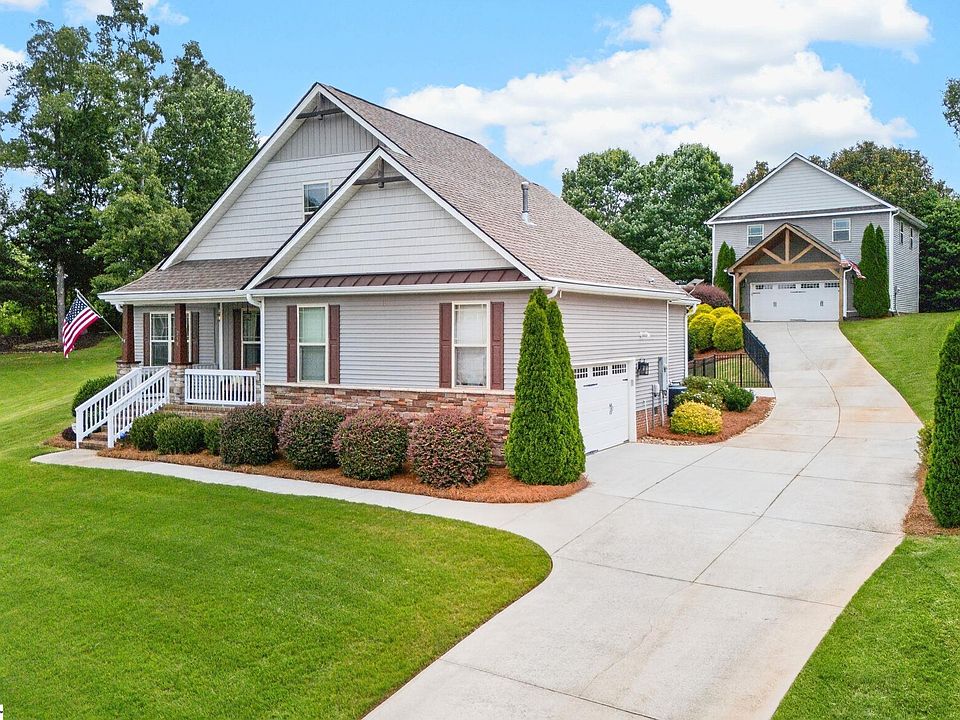 1st image of 218 Willowgreen Way