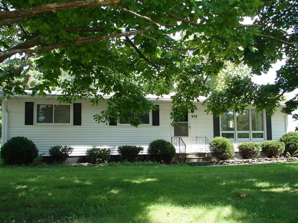 902 S Adams St, Mount Pleasant, IA 52641