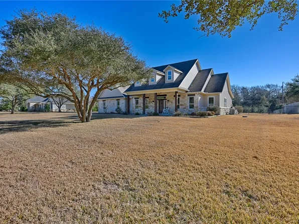 110 Windy Acres Rd, Brenham, TX 77833