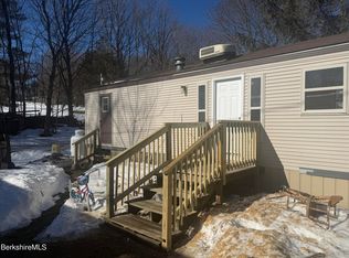 3 Jennifer Ln, West Stockbridge, MA 01266