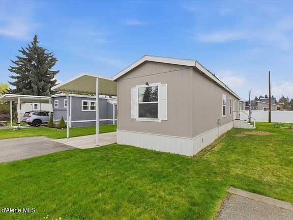 3rd image of 546 W Lake City Ln