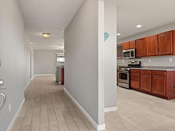 4th image of 7920 Carrizo Rd NW