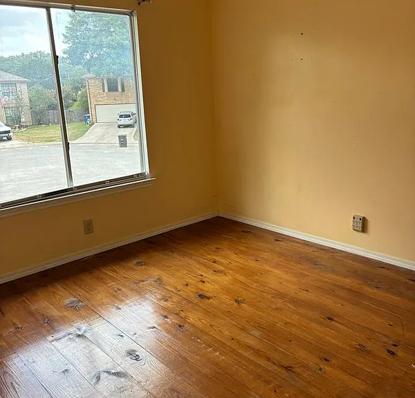 6702 Secession Ln — Photo 11