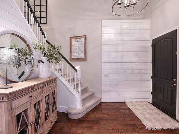 4th image of 3755 E Sierra Madre Ave