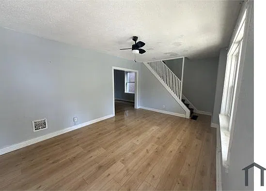 4 bed, 2112 sqft, $675 — Photo 1
